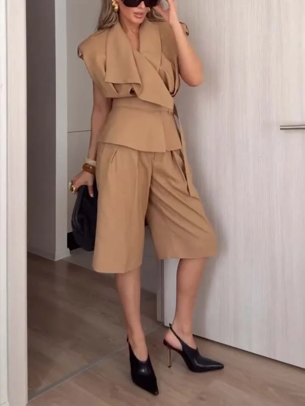 Vintage Belt Vest And Shorts Set - Shorts