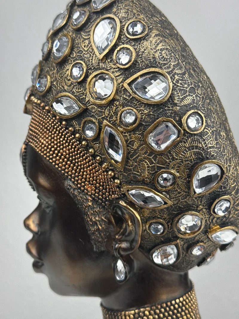 Majestueux Buste de Reine Africaine (Finition bronze)
