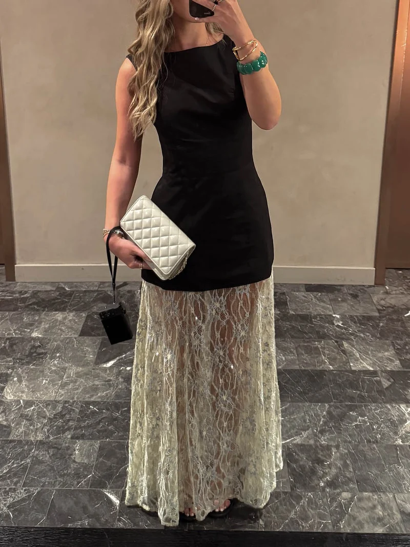 Elegant Sleeveless Structured Black Top