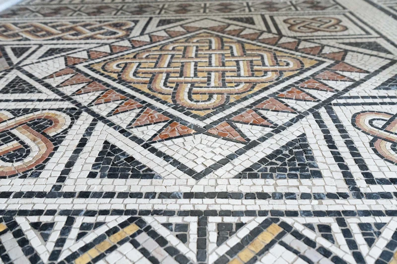 Mosaïque Tapis géométrique - en marble