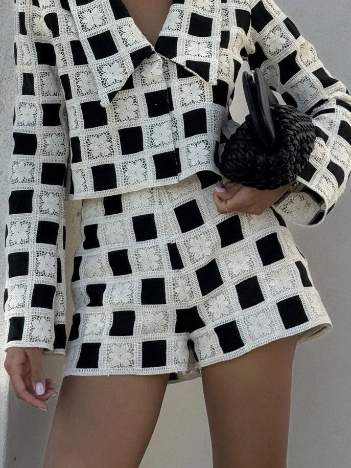 Exquisite Crochet Grid Pattern High-Waisted Shorts
