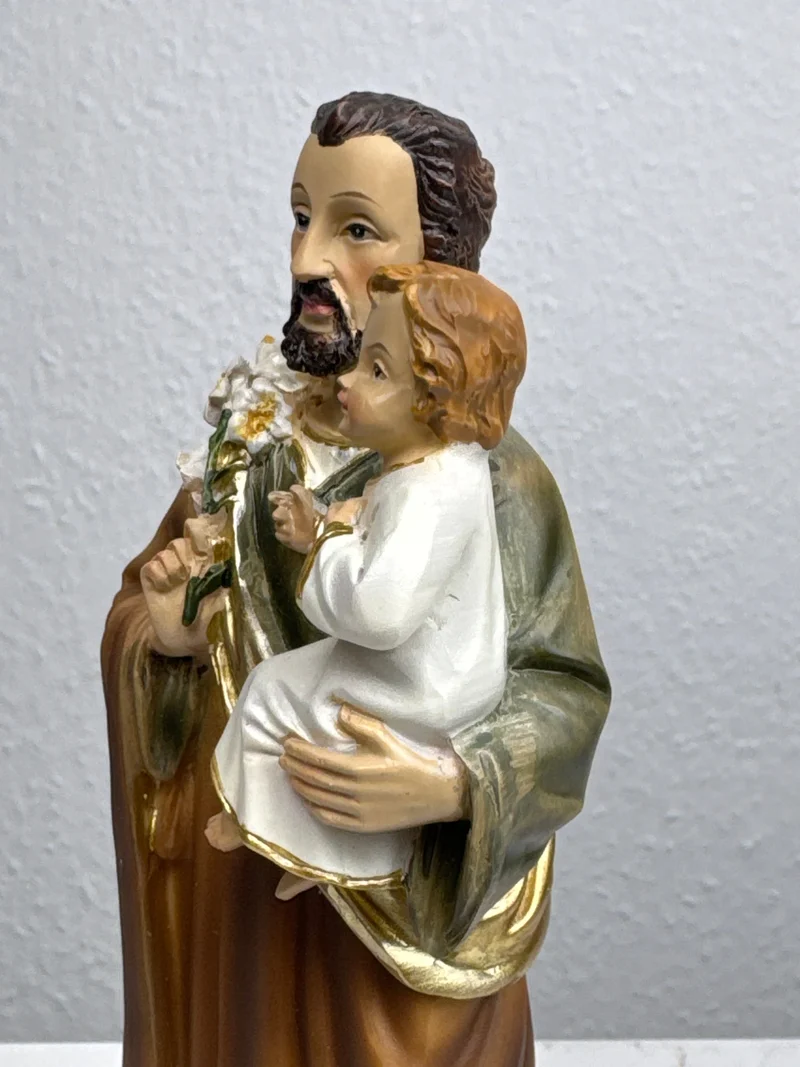 Sculpture de Saint Joseph – Protecteur des Foyers