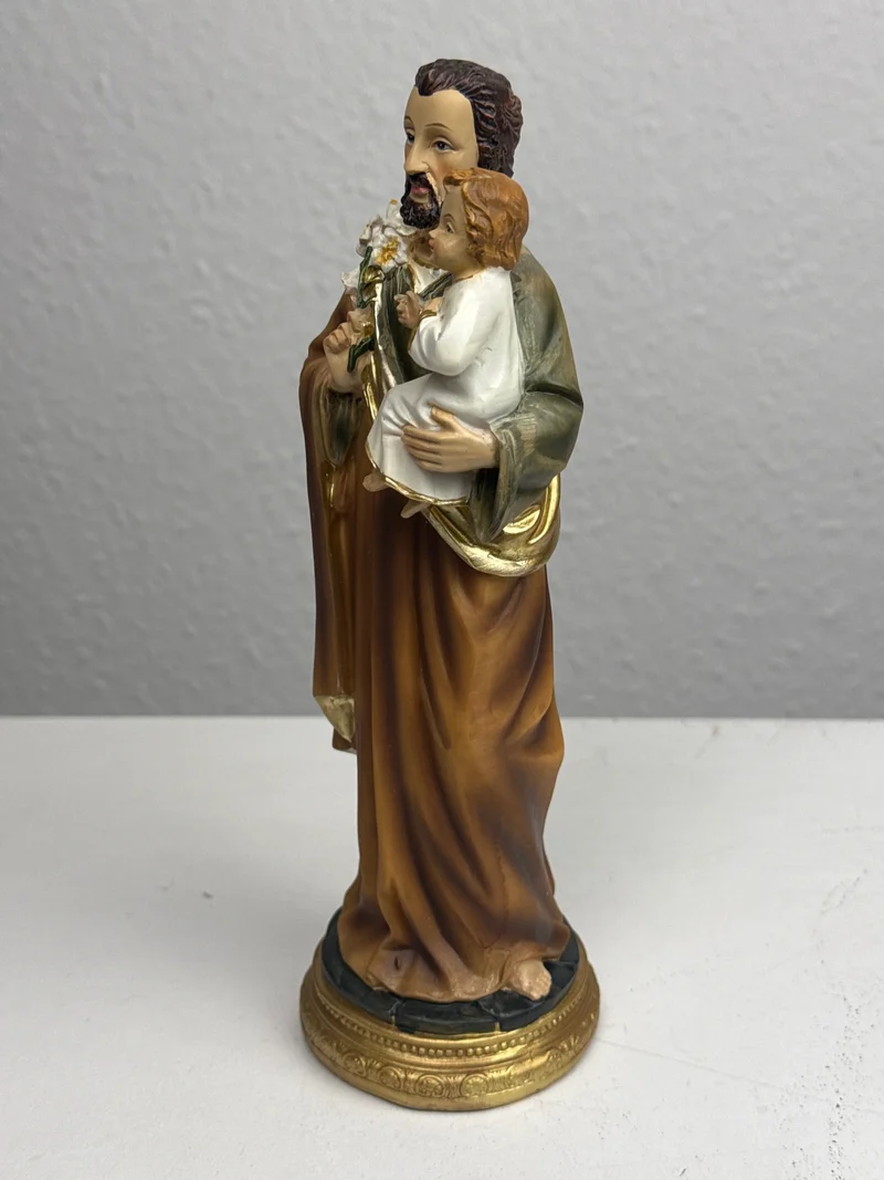 Sculpture de Saint Joseph – Protecteur des Foyers