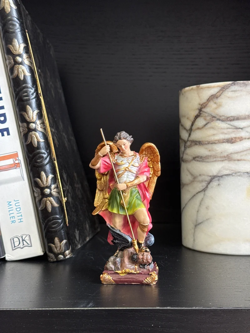 Sculpture de Saint Michel Archange – Vainqueur du Mal
