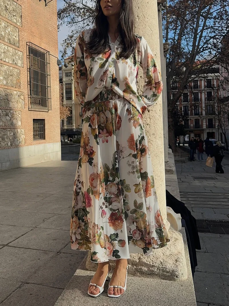 Elegant Floral Print Loose-Fit Button-Up Shirt