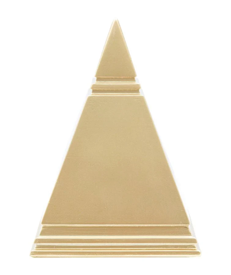 Pyramide dorée décorative (statue en résine)