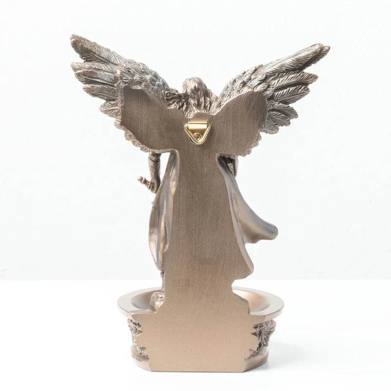 Saint Michel Archange avec Bénitier – Défenseur du Ciel (Statue en bronze à froid)