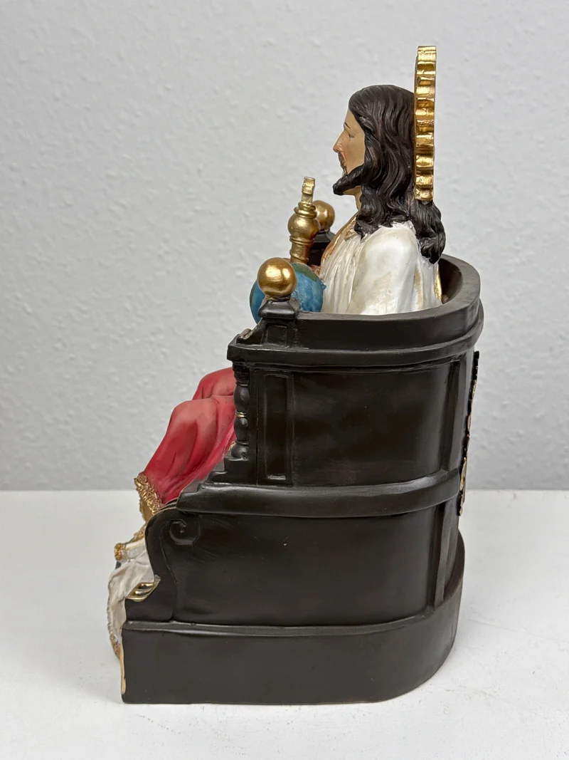 Sculpture Christus Rex – Jésus Seigneur du Ciel et de la Terre