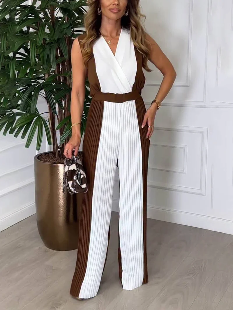 Unique Contrast Color Stitching Pleated Elastic Waist Jumpsuit