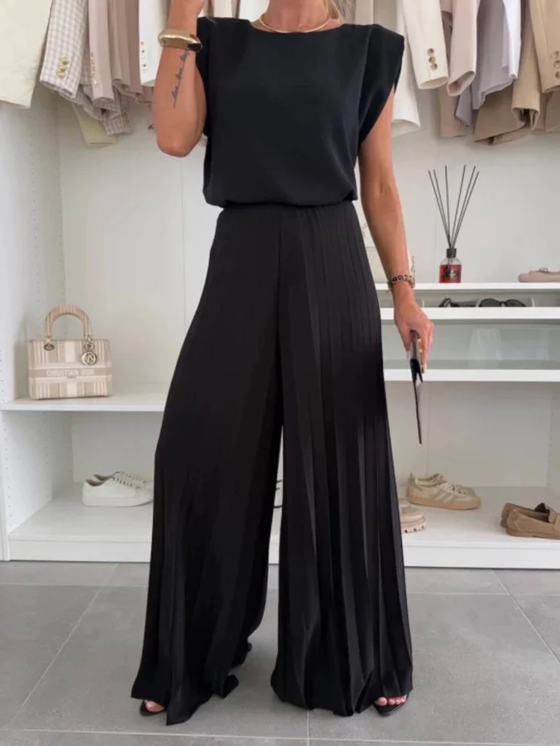 Fashionable Round Neck Padded Shoulder Top