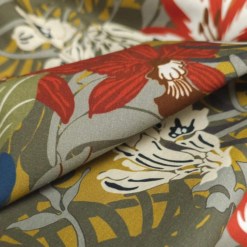 Tissu en coton biologique | Floral botanique tropical moutarde