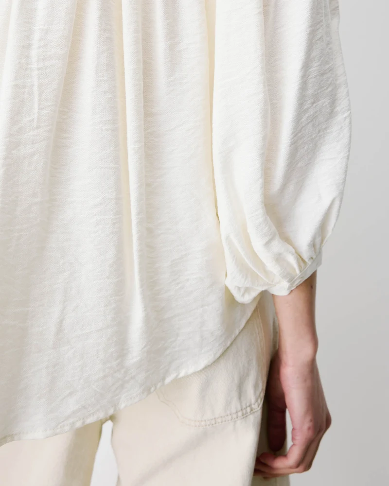 Blouse ample manches bouffantes 3/4 col V ecru Auriane