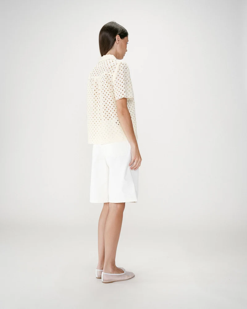Chemise en dentelle manches courtes jaune Waverine