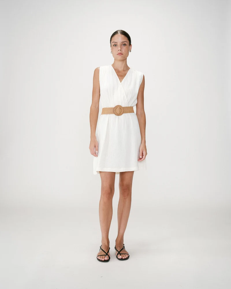 Robe courte en gaze de coton ceinturée ecru Wrenna