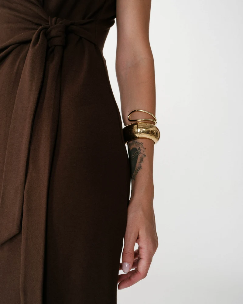 Robe longue drapée taille à nouer chocolat Wyla