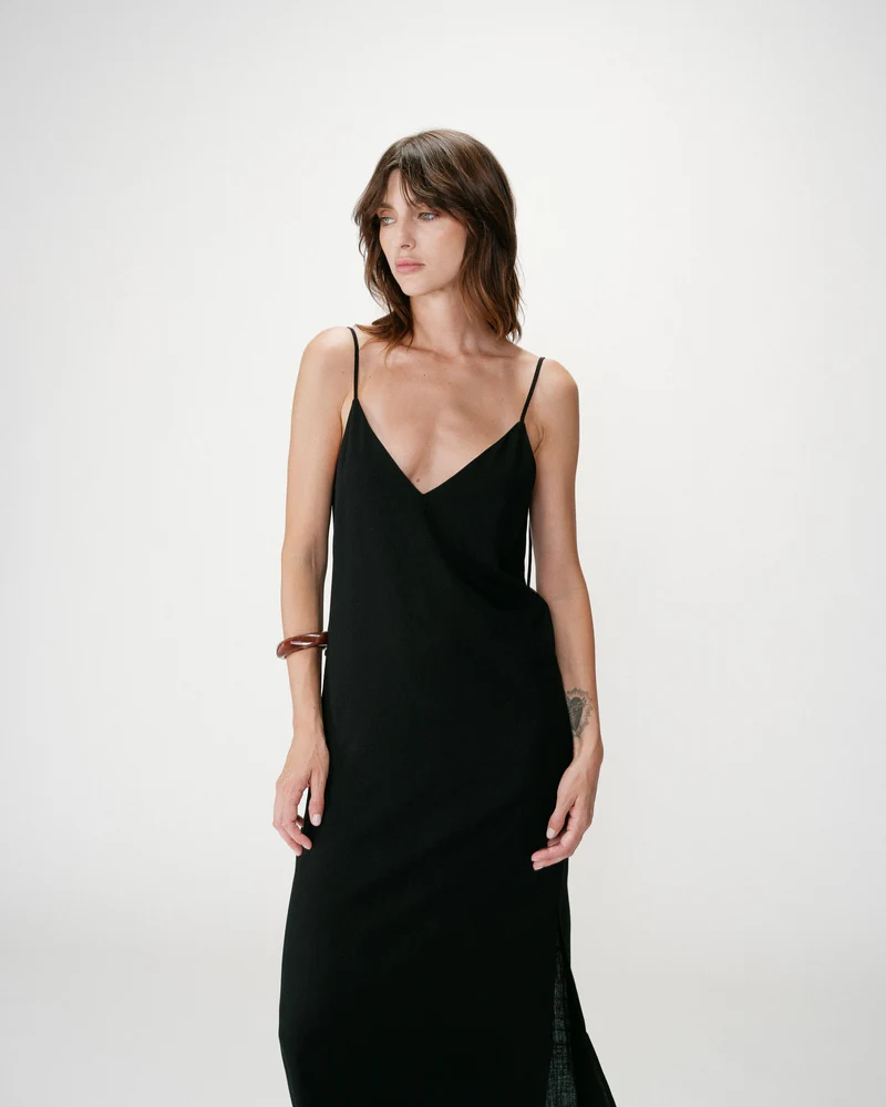 Robe longue en lin col V dos nu à nouer noir Wendra