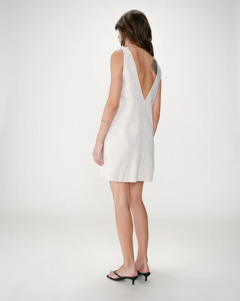 Robe courte évasée en lin col V sable Wynette