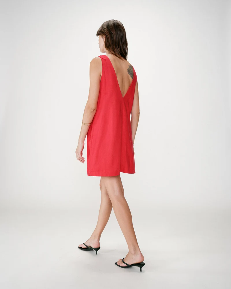 Robe courte évasée en lin col V rouge Wynette