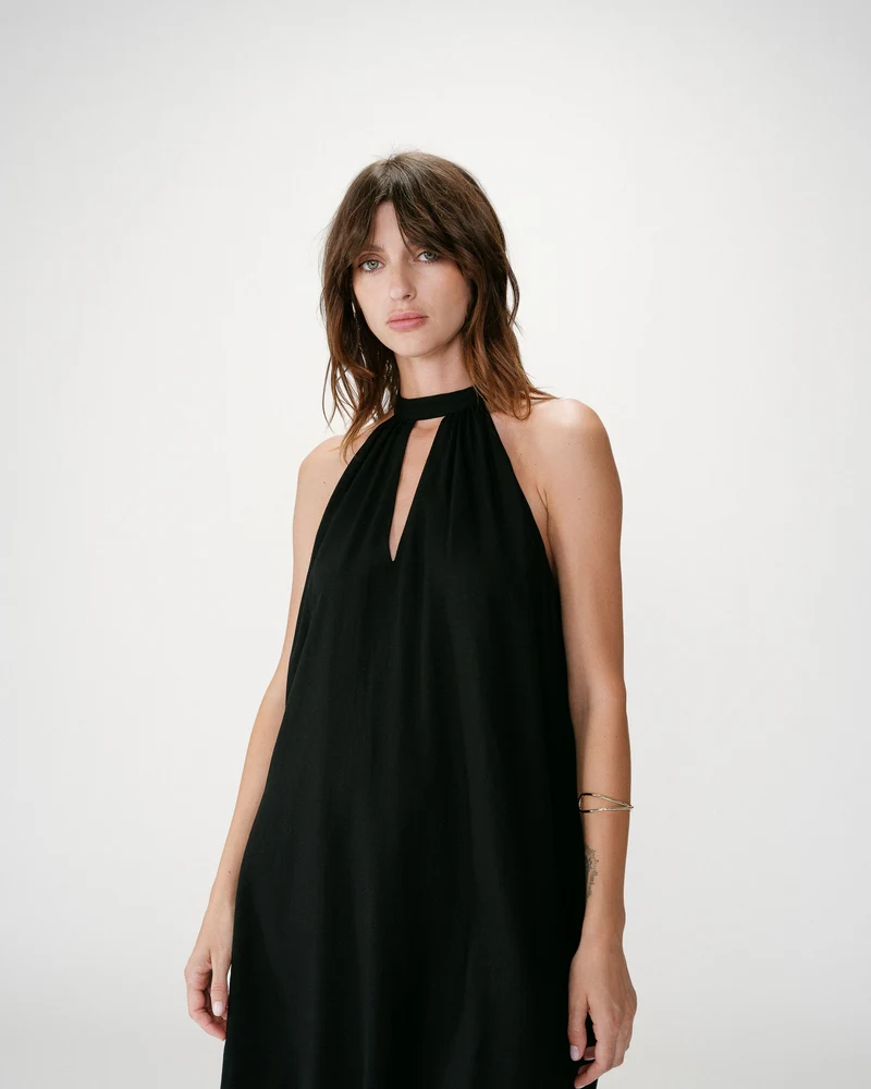 Robe courte évasée en lin dos à nouer noir Whola