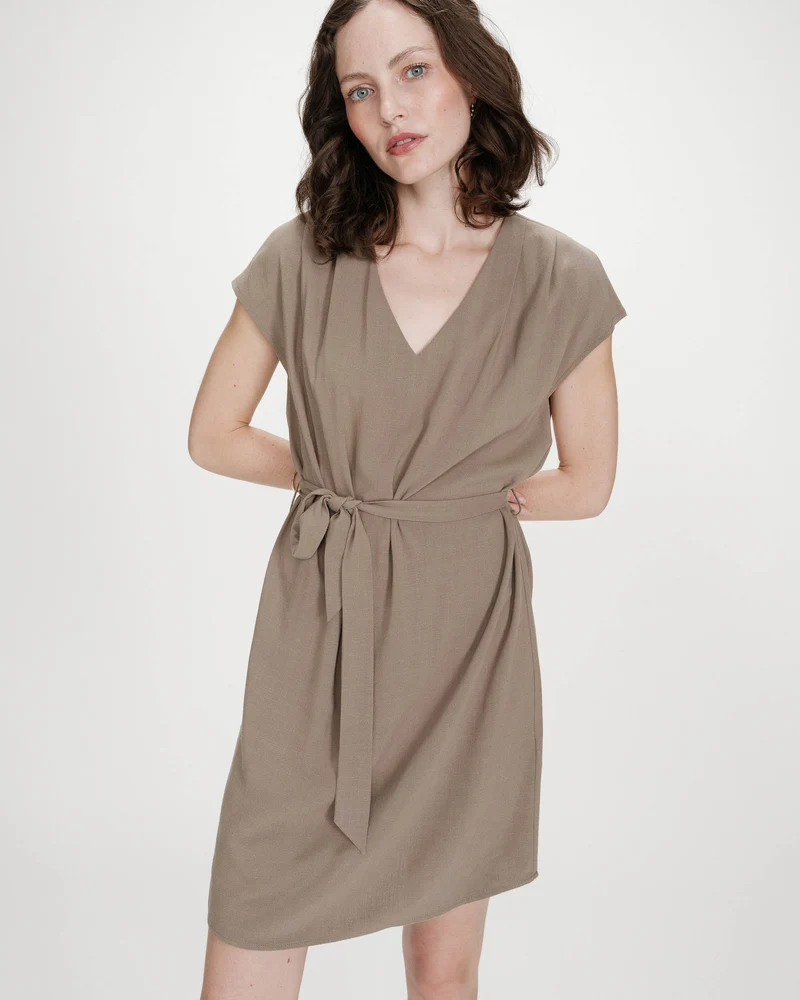 Robe courte fluide col V manches courtes kaki Marilou