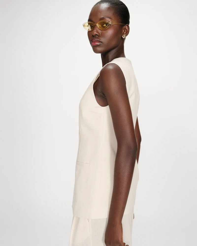 Gilet rayé en lin sans manches col carré boutonné vanille Vic