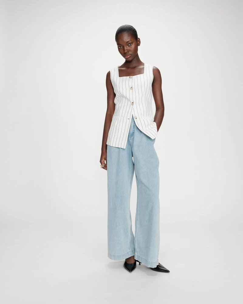 Gilet rayé en lin sans manches col carré boutonné white Vic