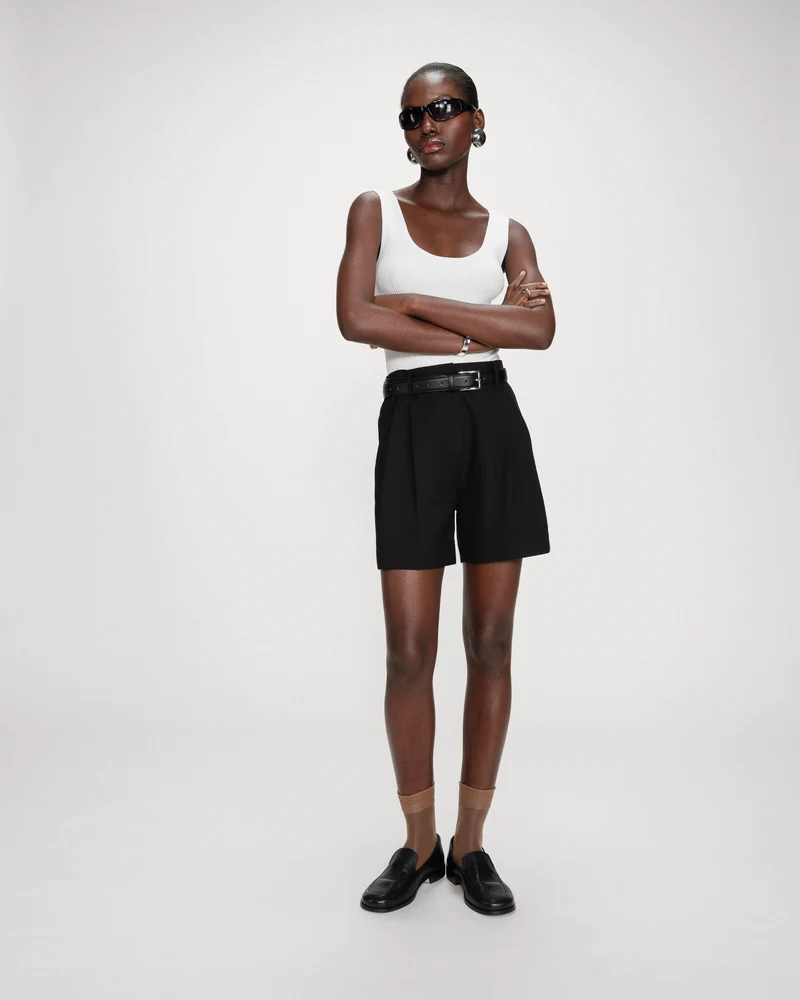 Short droit à plis taille mi-haute noir Vite