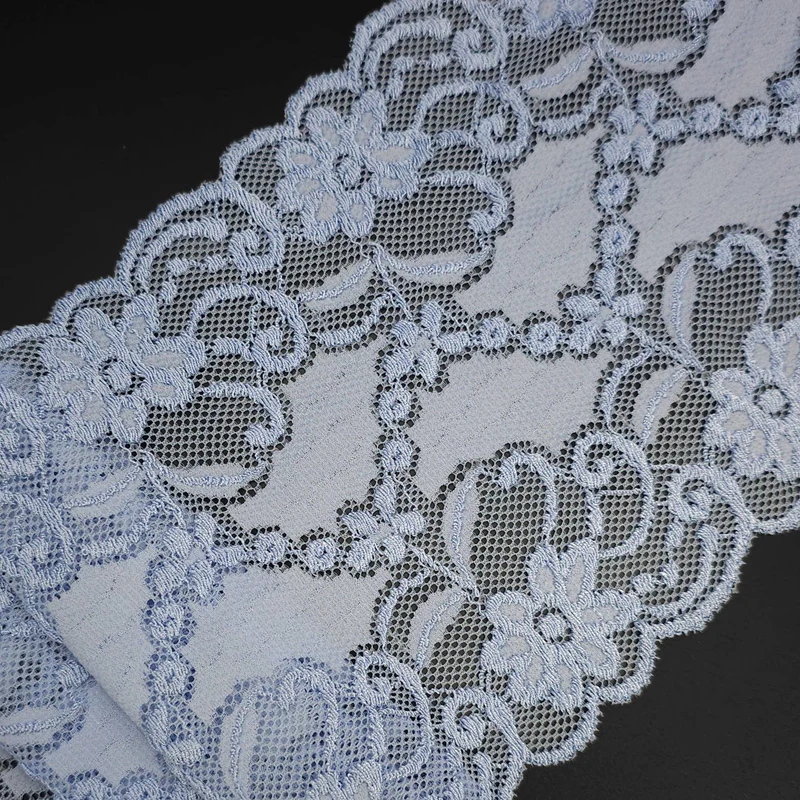 Dentelle florale extensible large | Bleu pâle | 140 mm - 5 1/2''