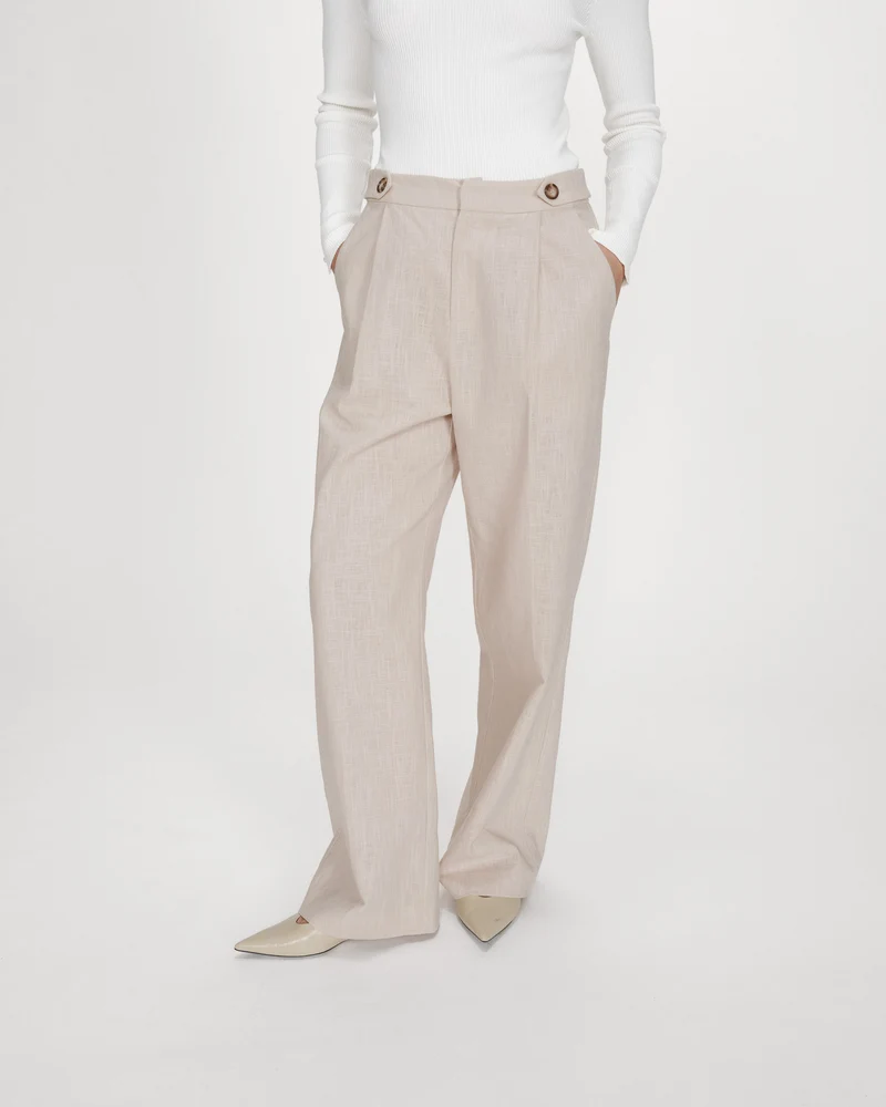 Pantalon tailleur à plis en lin et coton sable Vanelis