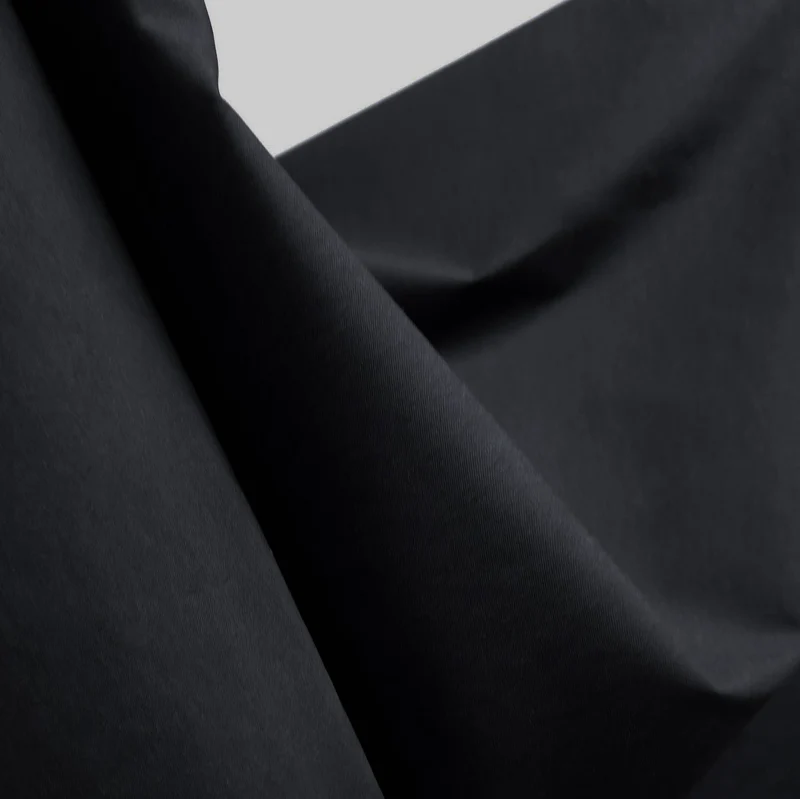 Tissu en nylon recyclé AcclimaLuxe™ | Résistant au vent & déperlant | Noir | Fin de ligne de Canada Goose