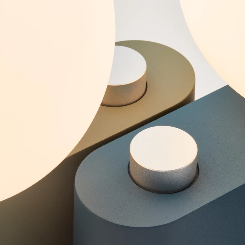 Alumina Multi-Use Lamp in Sapphire