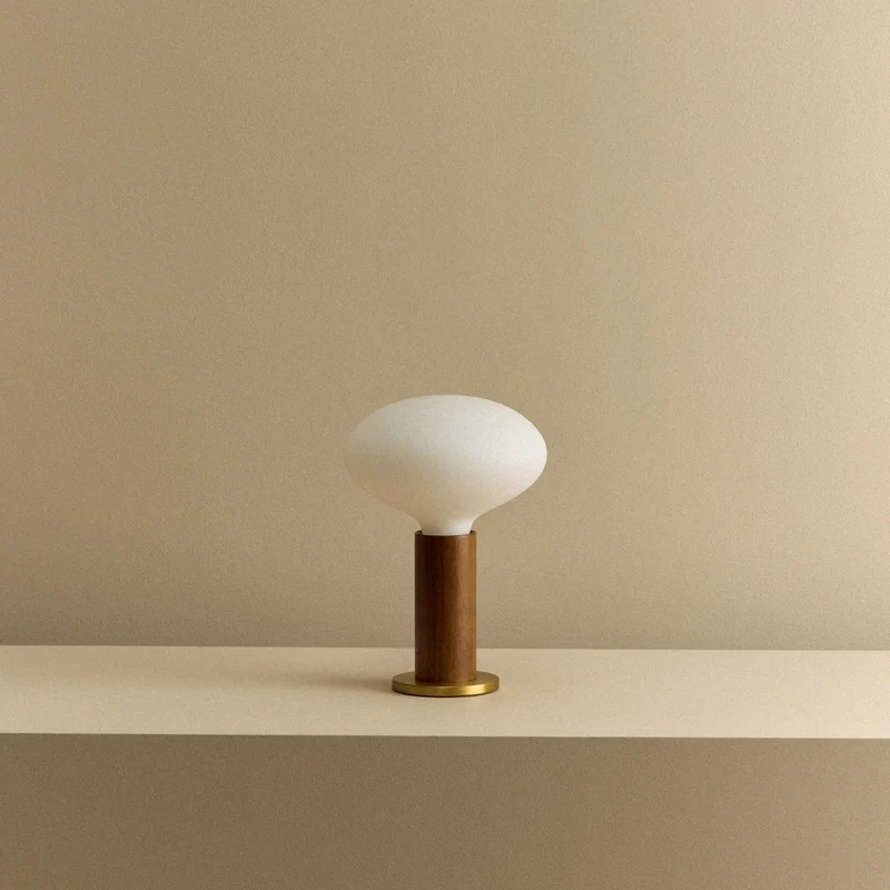 Knuckle Table Lamp in Walnut + Oval Dim to Warm