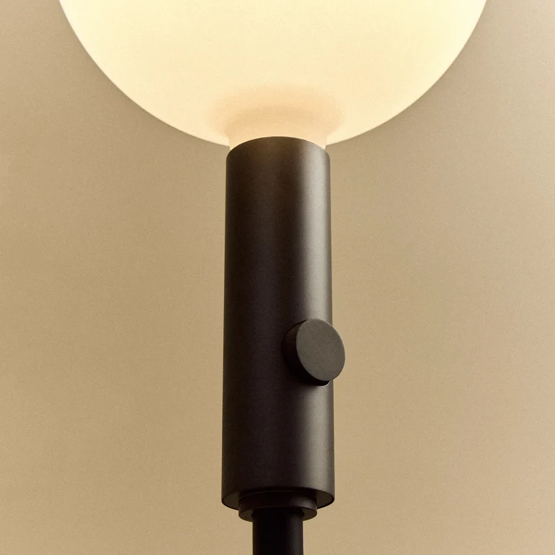 Poise Adjustable Floor Lamp in Graphite + Oval II