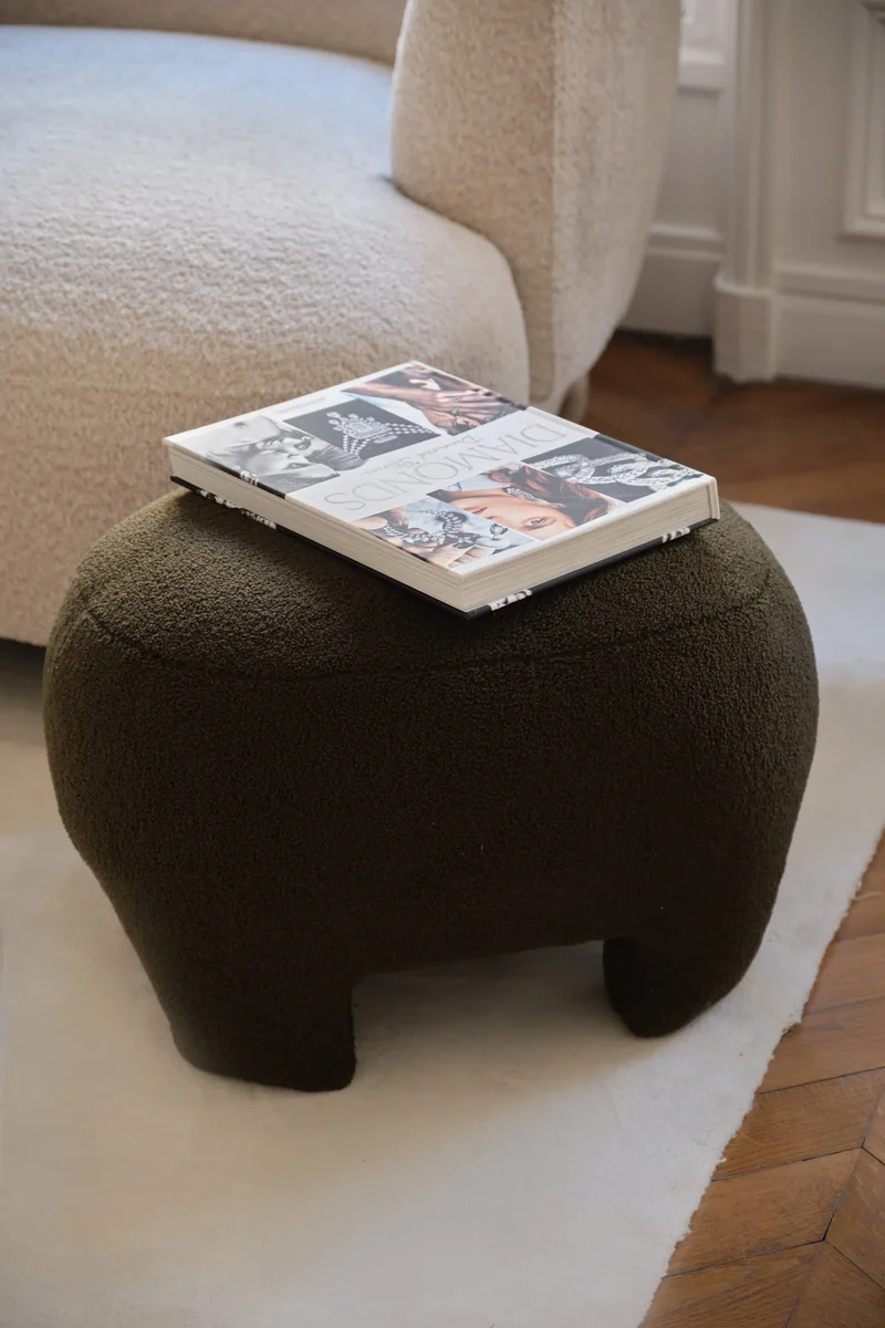 Ninon Pouf repose-pieds tapiss en bouclette kaki