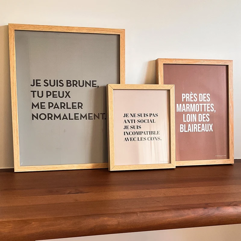 Affiche ou affiche encadrée Brune