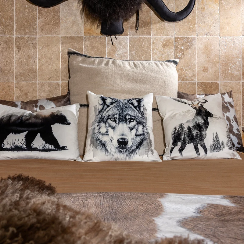 Coussin Velours Loup Sestola