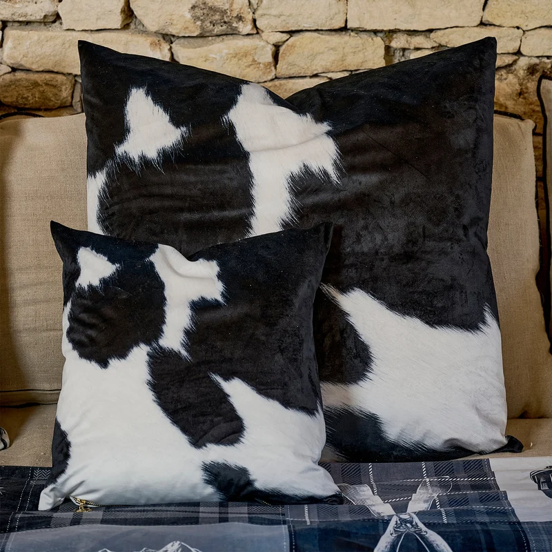 Coussin Velours Peau De Vache Molveno