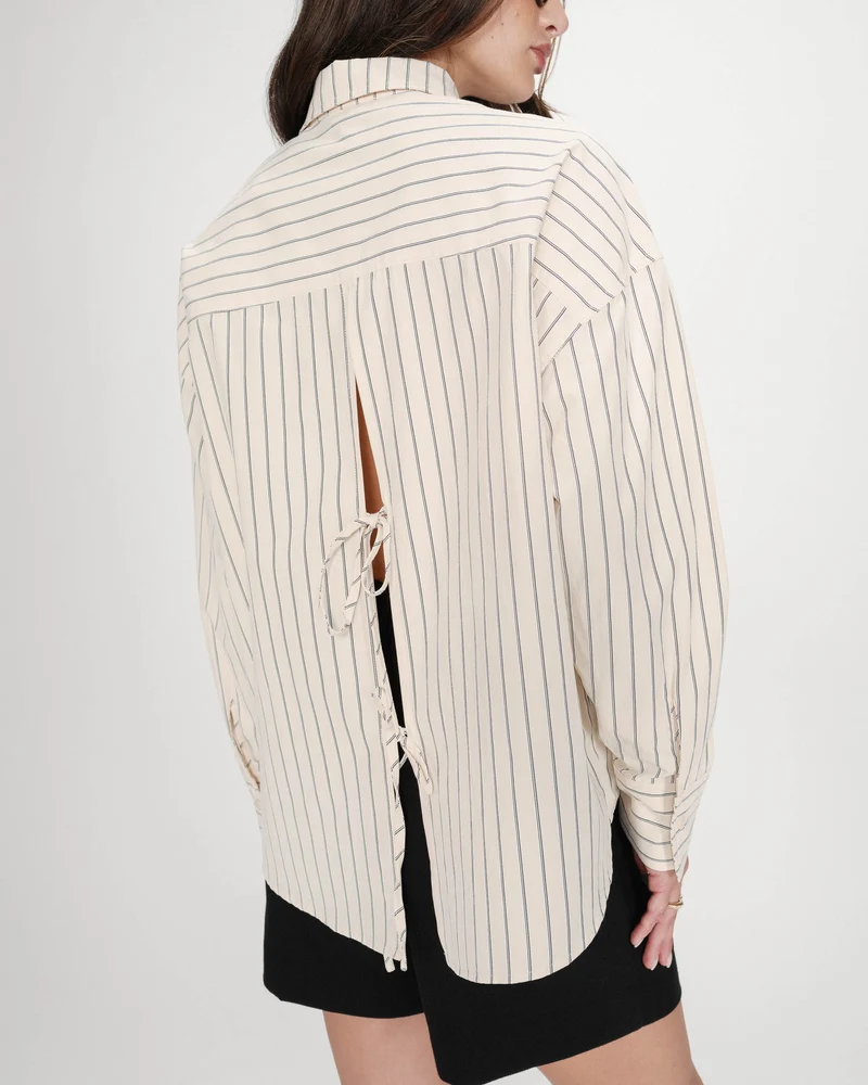 Chemise oversize rayée à nouer dans le dos vanille Valerie