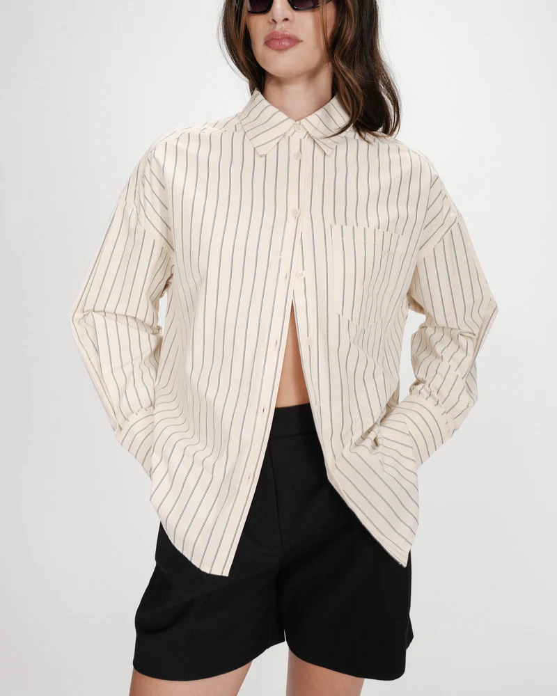 Chemise oversize rayée à nouer dans le dos vanille Valerie