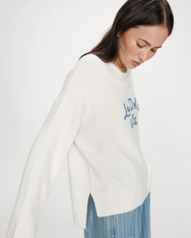 Pull oversize en maille à message brodé bleuet Viggo