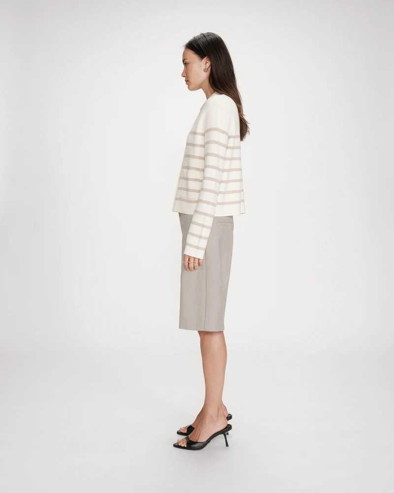 Cardigan boutonné à col chemise avec poches ecru Maelys