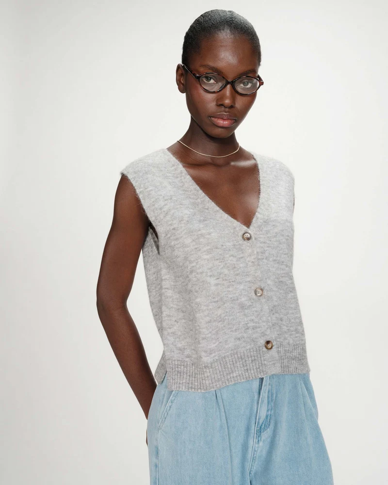 Cardigan sans manches boutonné col V gris Nars