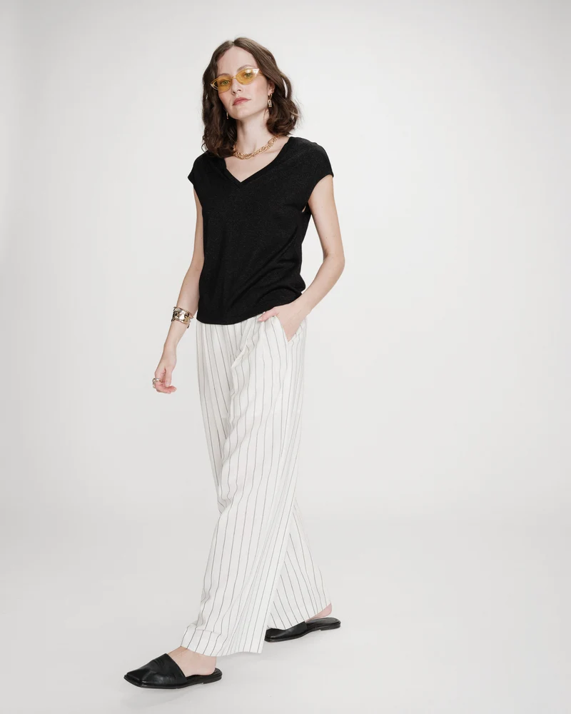 Top col V manches courtes en lurex noir Valsons