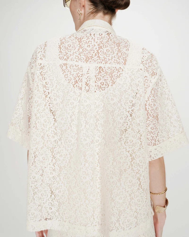 Chemise en dentelle transparente manches 3/4 ecru Vendel