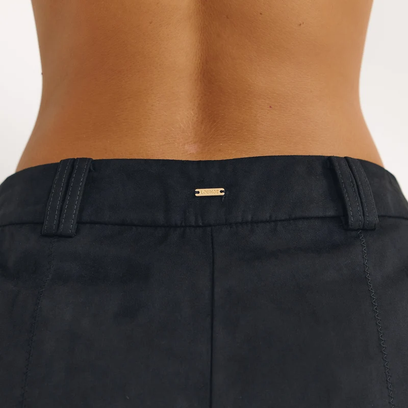 Short en Daim - Noir
