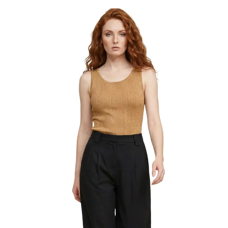 Haut sans manches pour femme en camel, col rond, en viscose