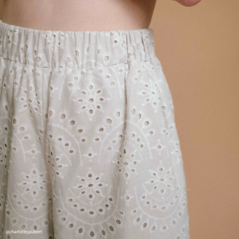Tissu Brodé, Broderie anglaise Coton - Giada
