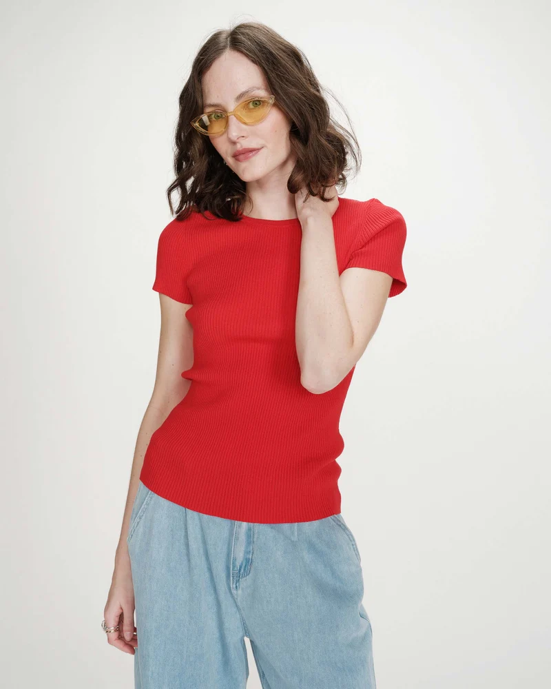 Pull en fine maille ajusté manches courtes rouge Vendredi