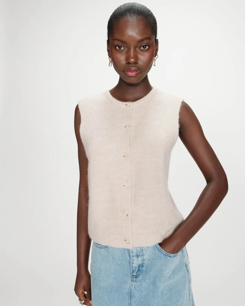 Cardigan en maille texturée sans manches beige Vollando