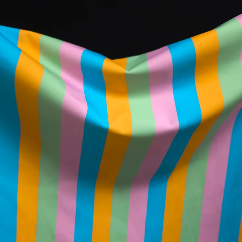 Tissu maillot de bain extensible dans les 4 sens | Vagues de gelato | Pastel multicolore | Exclusivité Les Tissées